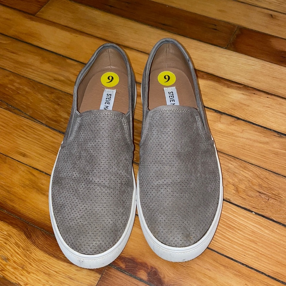 Steve Madden slip on sneakers